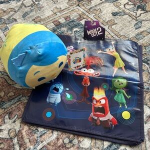 NWT Inside Out Bundle Bag and Joy Blue & Yellow Tsum Tsum